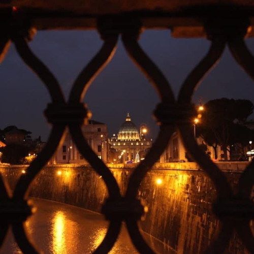 Passeggiata serale 🌙​ per le vie di Roma 💡